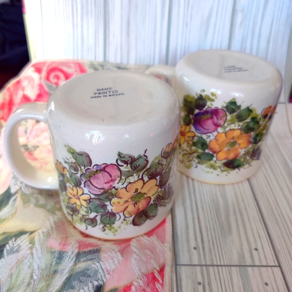 Vintage Hand Painted In Brazil, Pair of Floral Ceramic Mugs, Brazilian Artists - Picture 10 of 15